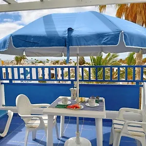 Aguazul - A Pie De Piscina Y Vistas Al Mar , Puerto del Carmen (Lanzarote) Spain